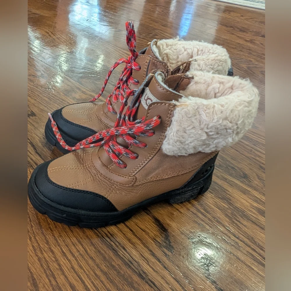 UGG used good